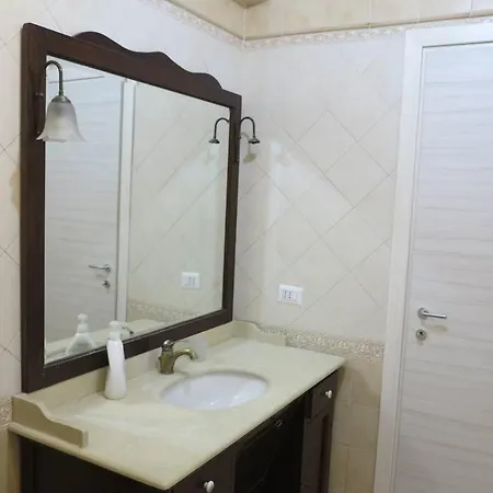Apartman La Casetta Di Yo Nápoly
